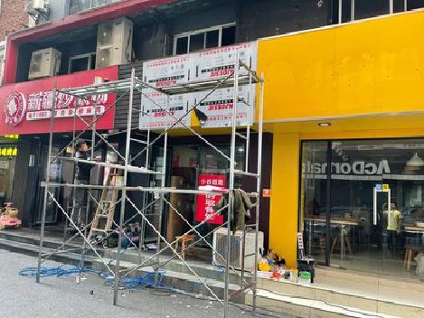 达州制作广告招牌如何避免它发黄？